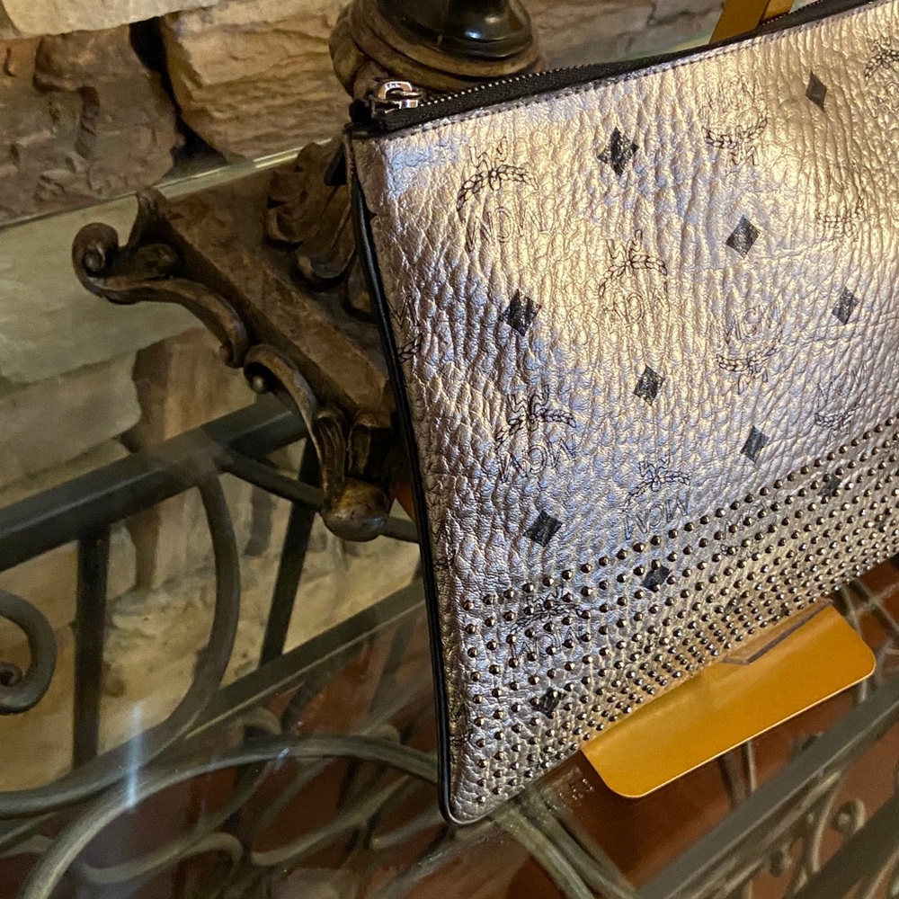 MCM Metallic Gold Clutch with Black Accents - Picture 4 of 11